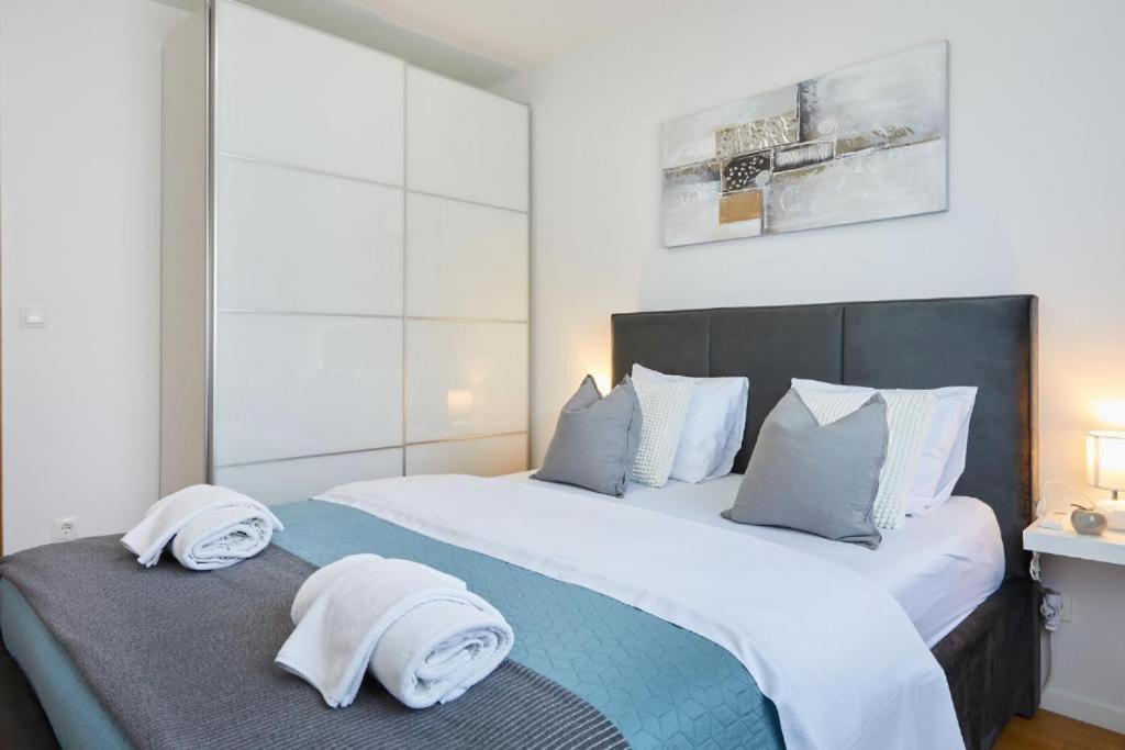 Apartment Madral Загреб Екстериор снимка